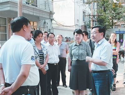 �з��ܾ־��L(zh��ng)���f(w��n)�i�����߅^(q��)�{(di��o)�����fС�^(q��)���칤��