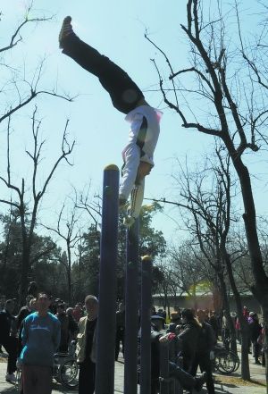 23�q��Ф���S�چθ����B�m(x��)����حh(hu��n)���������y�ȴ󵫺ܞt����