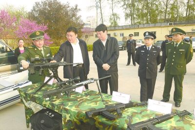 ����ί��ί������ί��ӛ�۾�����������������L(zh��ng)����ꖣ������������й������{(di��o)��