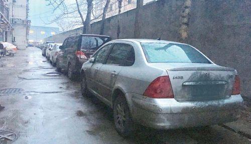 ʡ�ǖ|��һ���fС�^(q��)�����]�Є���ͣ܇λ����������͛]�еط�ͣ܇��������ӛ�� ���� �z